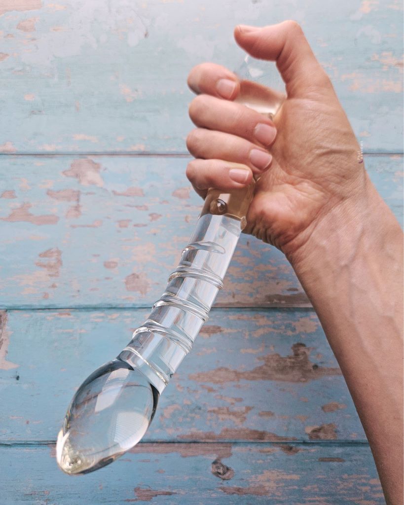 10 inch Double Trouble Glas dildo with dual handle vertical