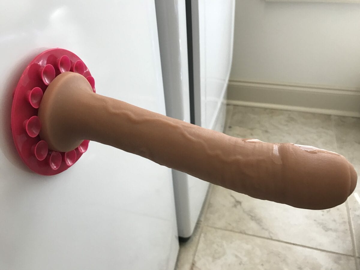 The best giant thick dildo i've ever used