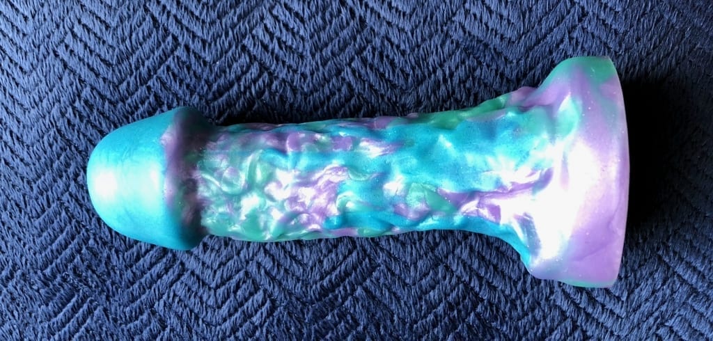 Uberrime Jellyfish 20 GlowintheDark Silicone Fantasy Dildo Review