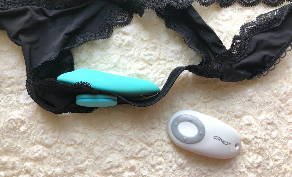 We-Vibe Moxie magnetic clip remote control
