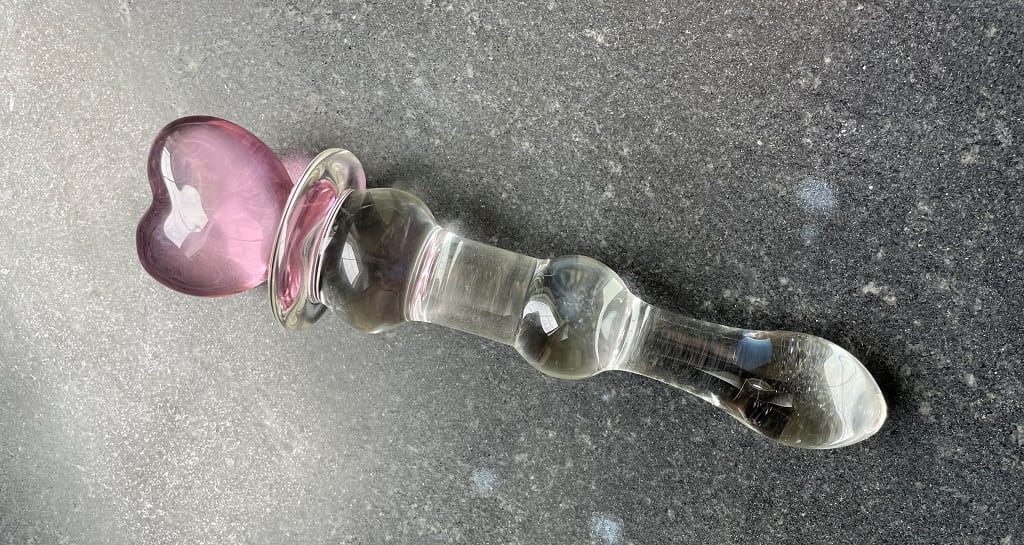 NS Heart of Glass Dildo review Phallophile Reviews best glass sex toys
