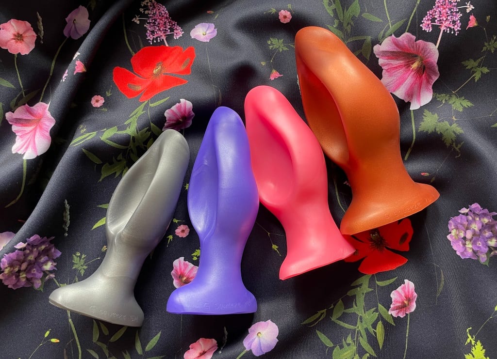 SquarePegToys G squeeze vaginal plugs review_ SuperSoft silicone, 4 sizes