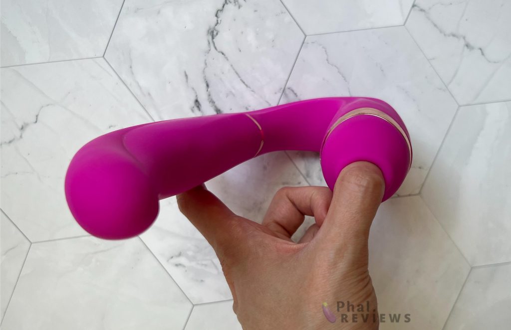 Adrien Lastic My-G review - clitoral suction mouth size