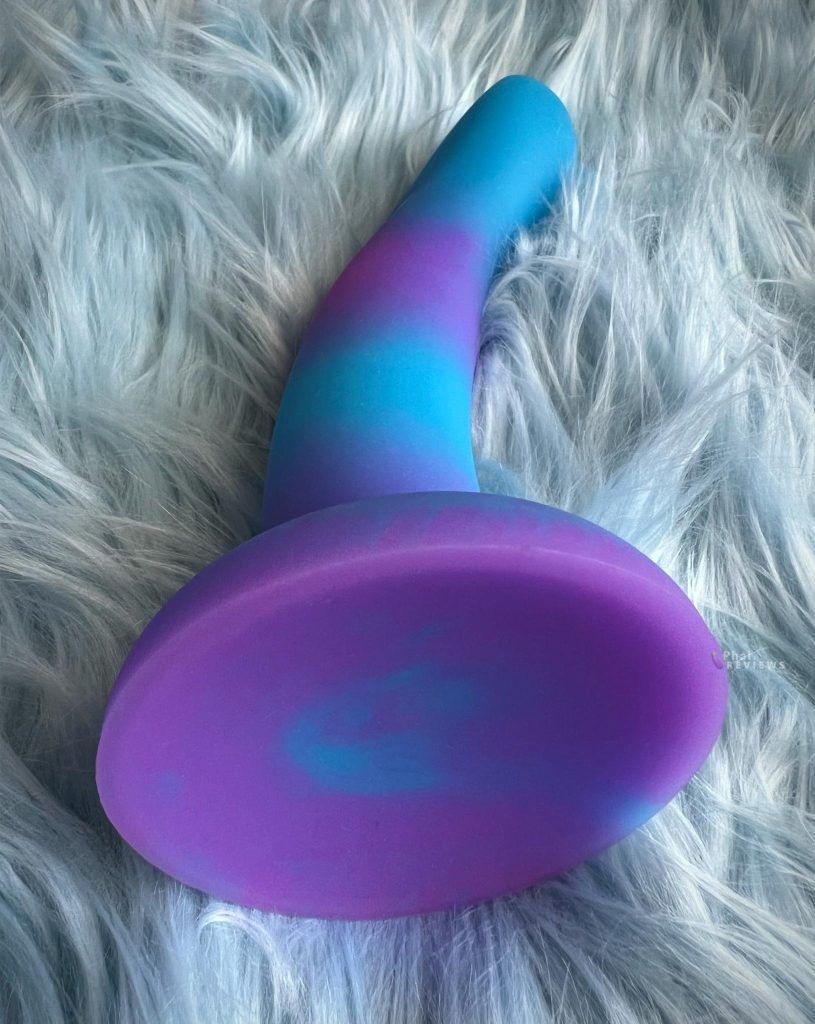 Addiction Rave dildo - strong suction cup