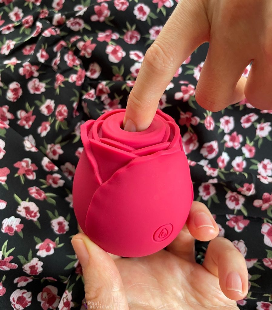 Rose vibrator_ NS Inya Review, suction mouth size in hand