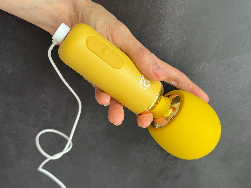 You2Toys Your New Favourite Wand Massager - how to charge, battery life