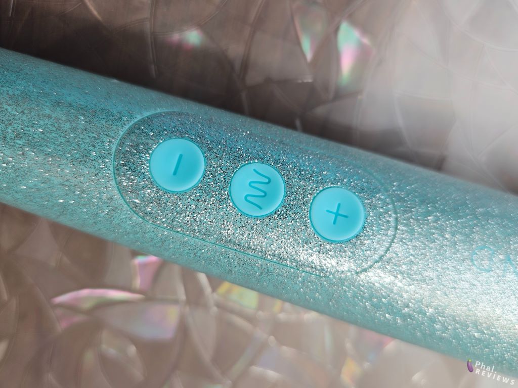 Le Wand All That Glimmers vibrator review - how to control