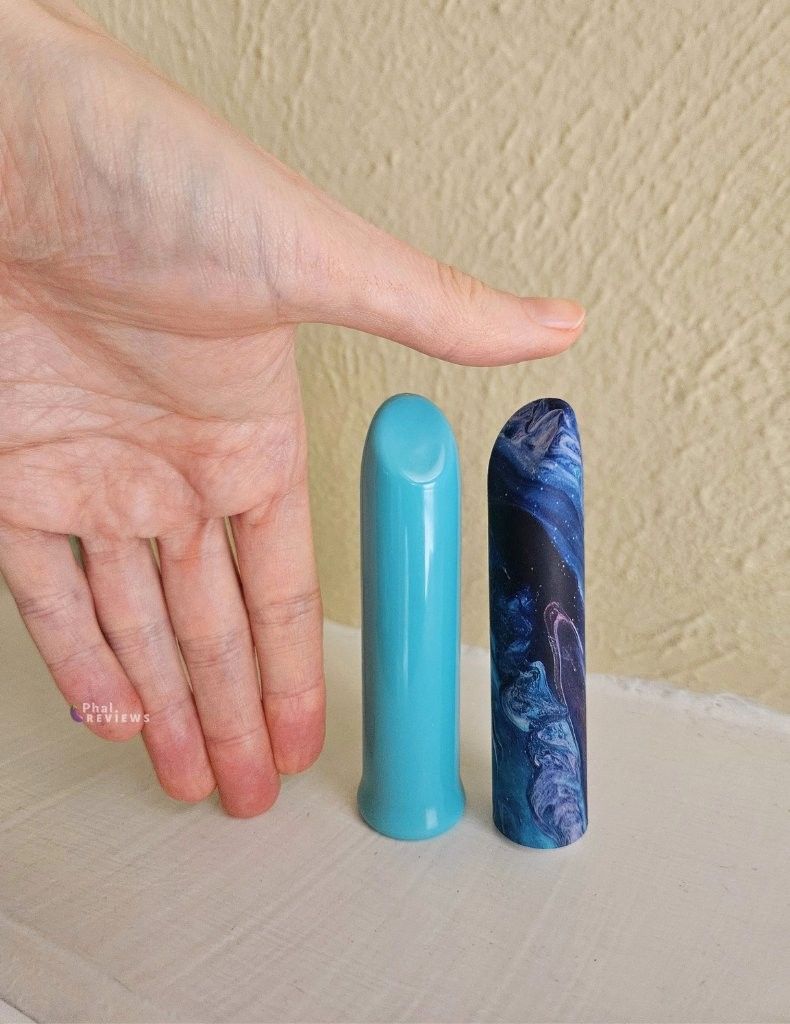 Side-by-side comparison of the Xara Fiend and Limited Addiction bullet clitoral vibrators, showing identical external size and shape.