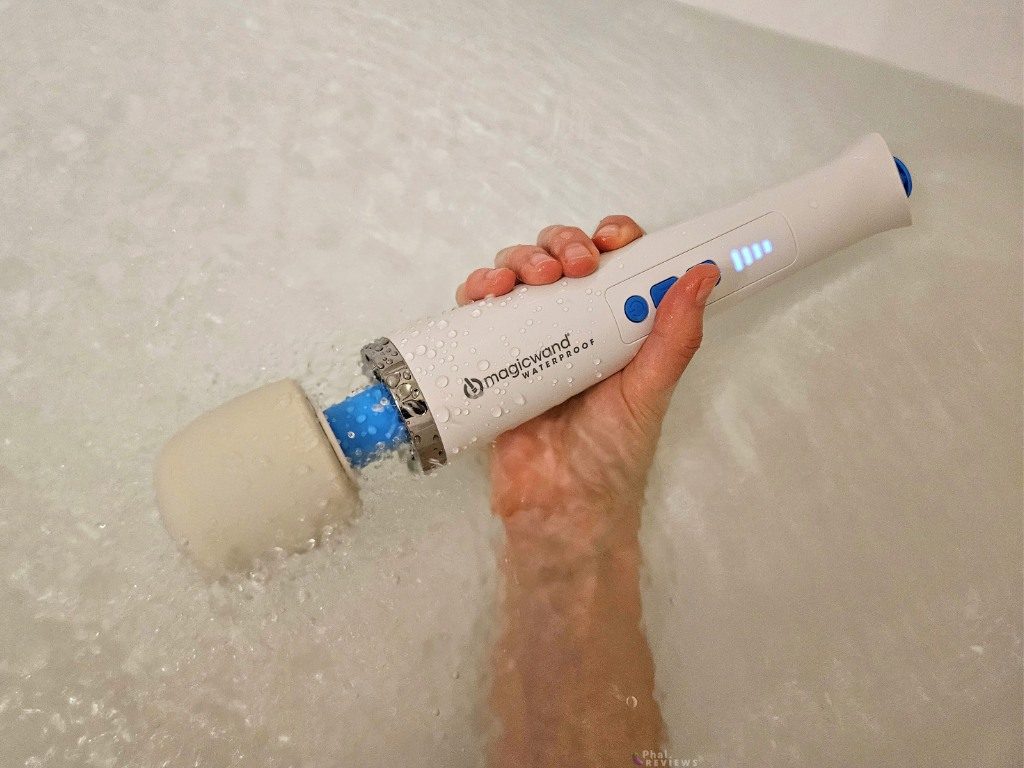 Magic Wand Waterproof - I Tested its Splash-Resistance & Submersibility   Phallophile Reviews
