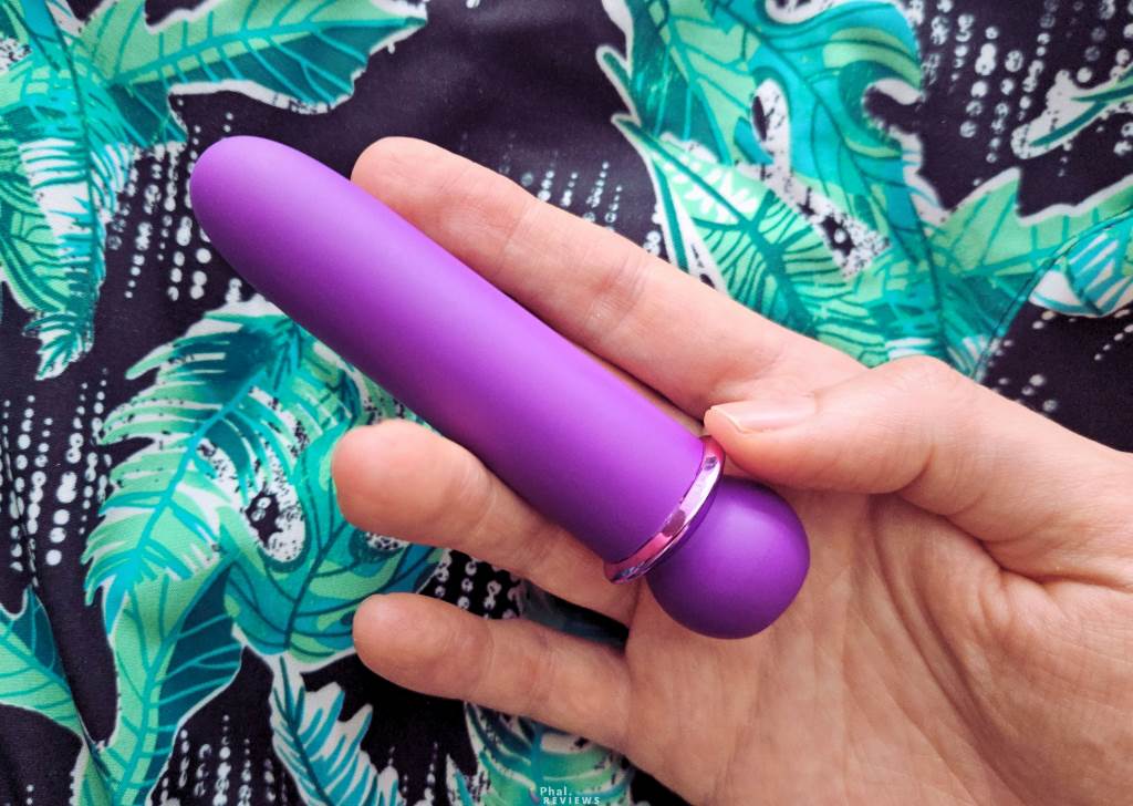 Maia Jaguar vibrator powerful small vibrator for clitoral stimulation