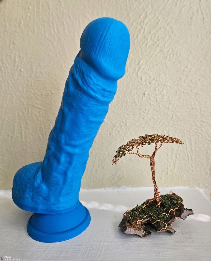 Neo Elite 9 inch silicone dildo size vs. tiny tree