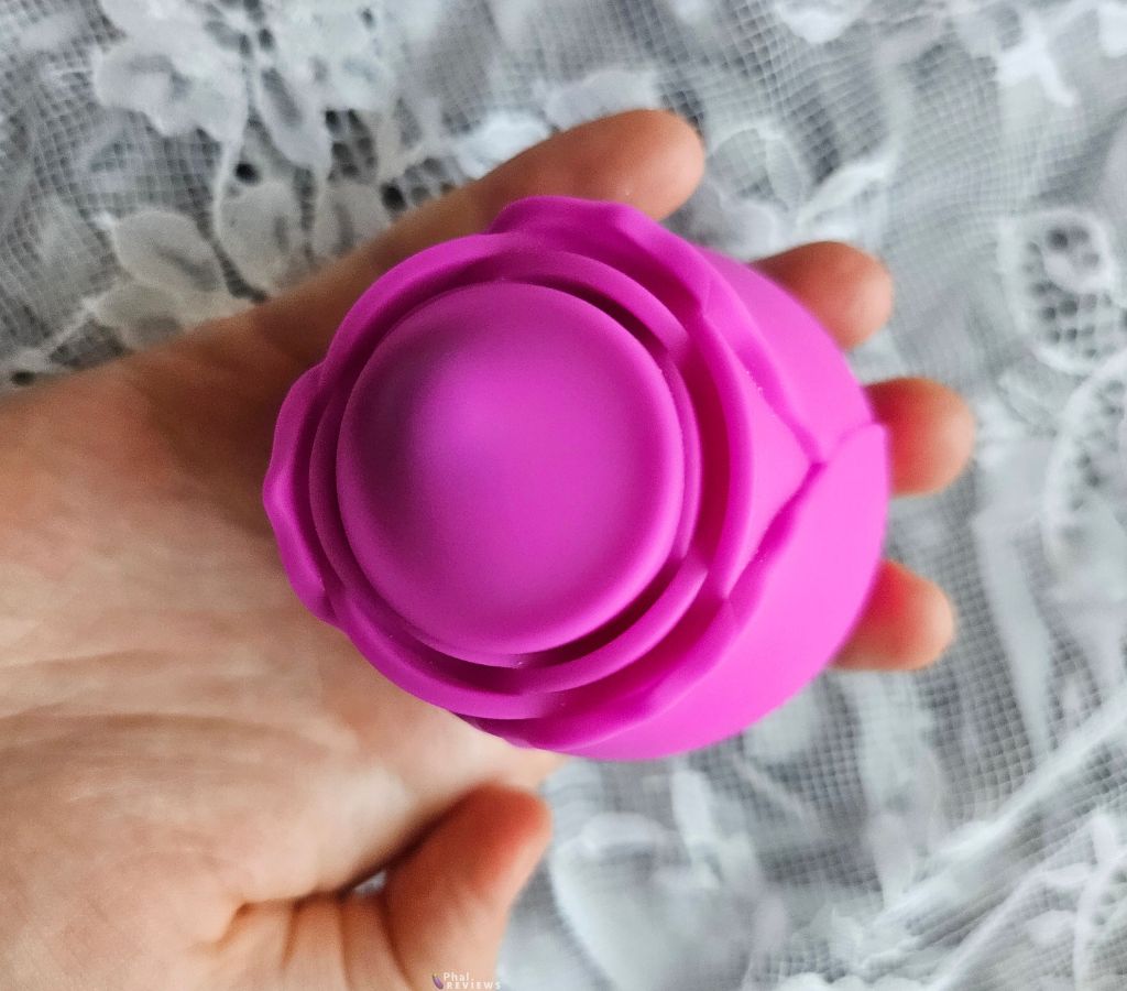 Skins Rose Twirlz review rotating tip size vs. hand