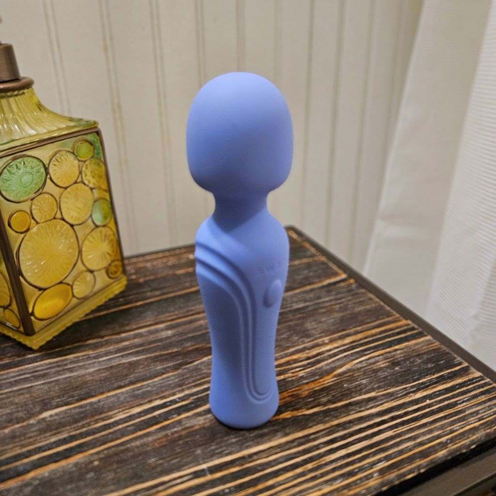 Swan Era Wand - Ultra Rumbly mini vibrator review  Phallophile Reviews