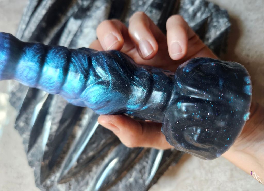 Uberrime Ardor review dildo with knot platinum silicone