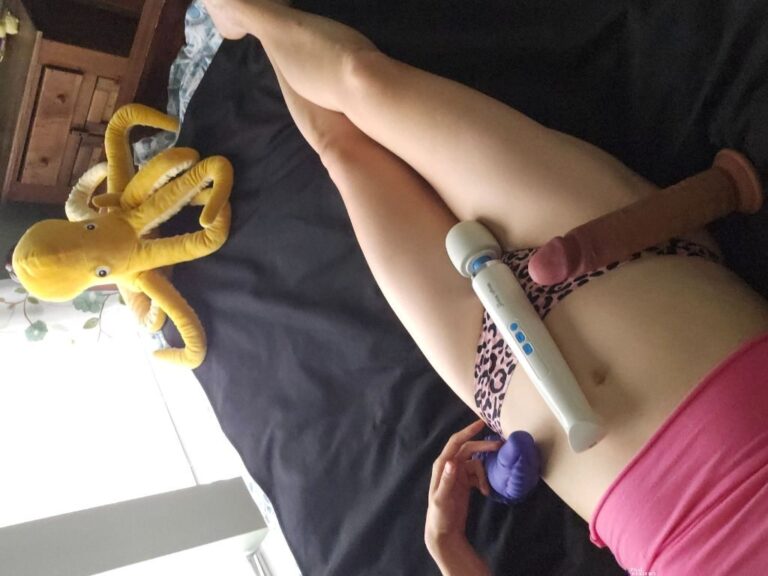 Waterproof sex blanket on bed with Magic Wand & Solina realistic dildo